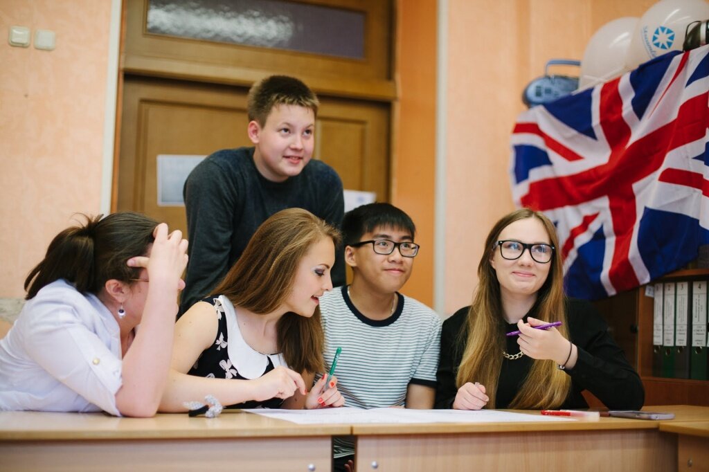 چرا باید انگلیسی یاد بگیریم؟